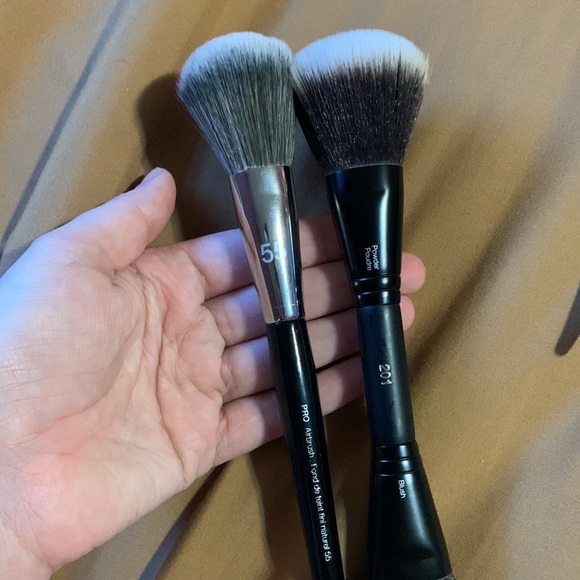 💞misc makeup face brushes💕 - Picture 4 of 9